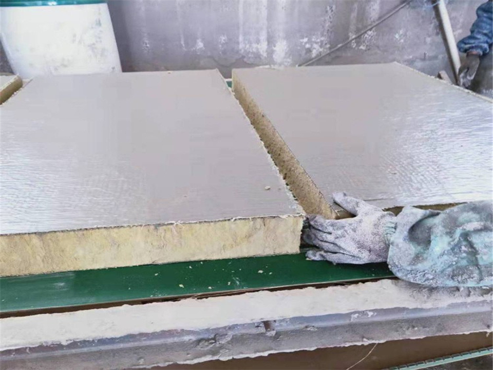 砂漿複合岩棉闆