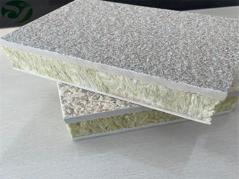 擠塑聚氨酯保溫裝飾一體闆